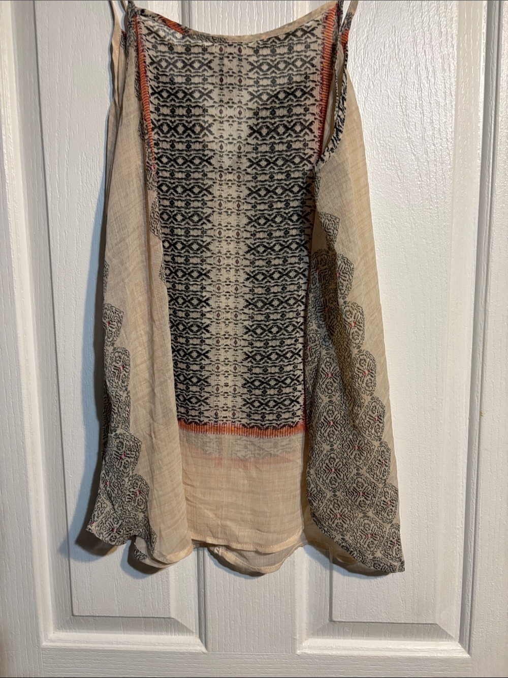 Knox Rose Cream Sleeveless Tunic - Picture 4 of 5